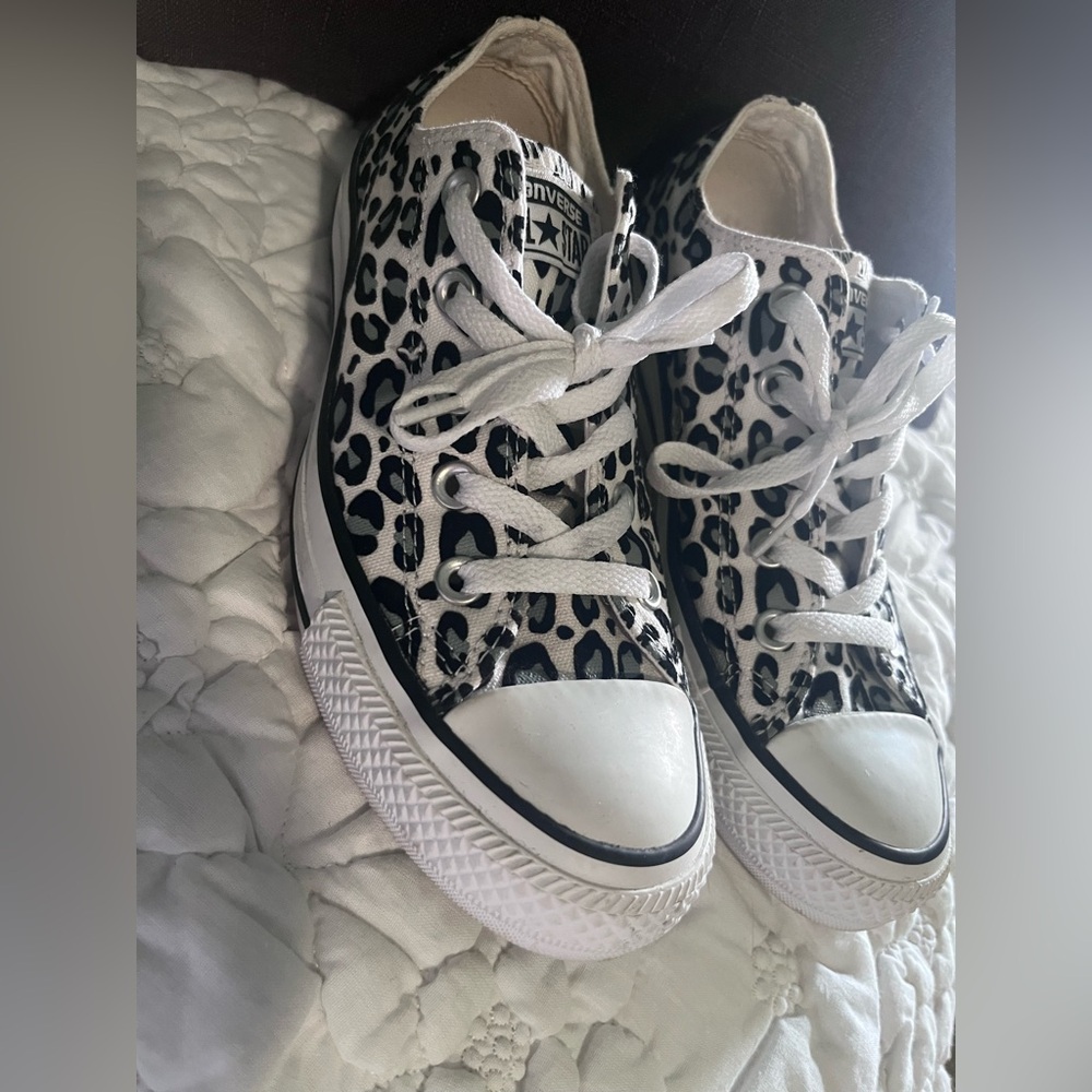 Converse Black and White Leopard Print Low Tops